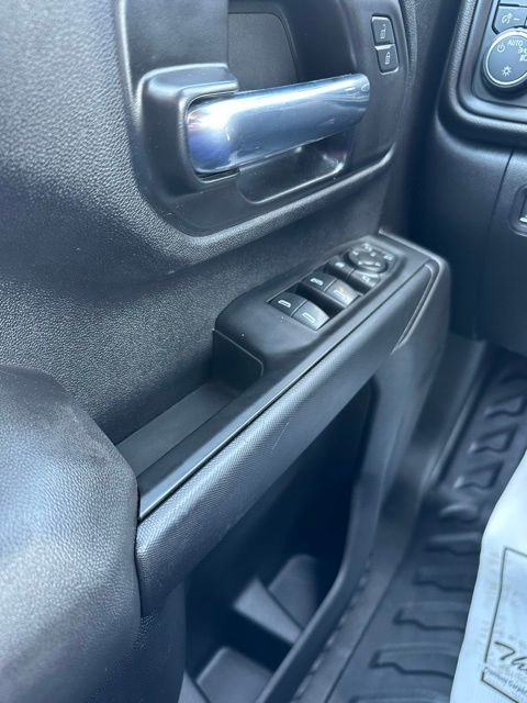 Used 2024 Chevrolet Silverado 3500 W/T AWD/4WD image 31