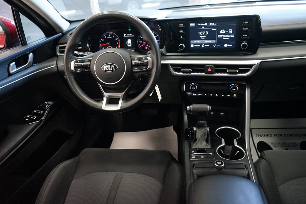 Used 2021 Kia K5 LX FWD image 9