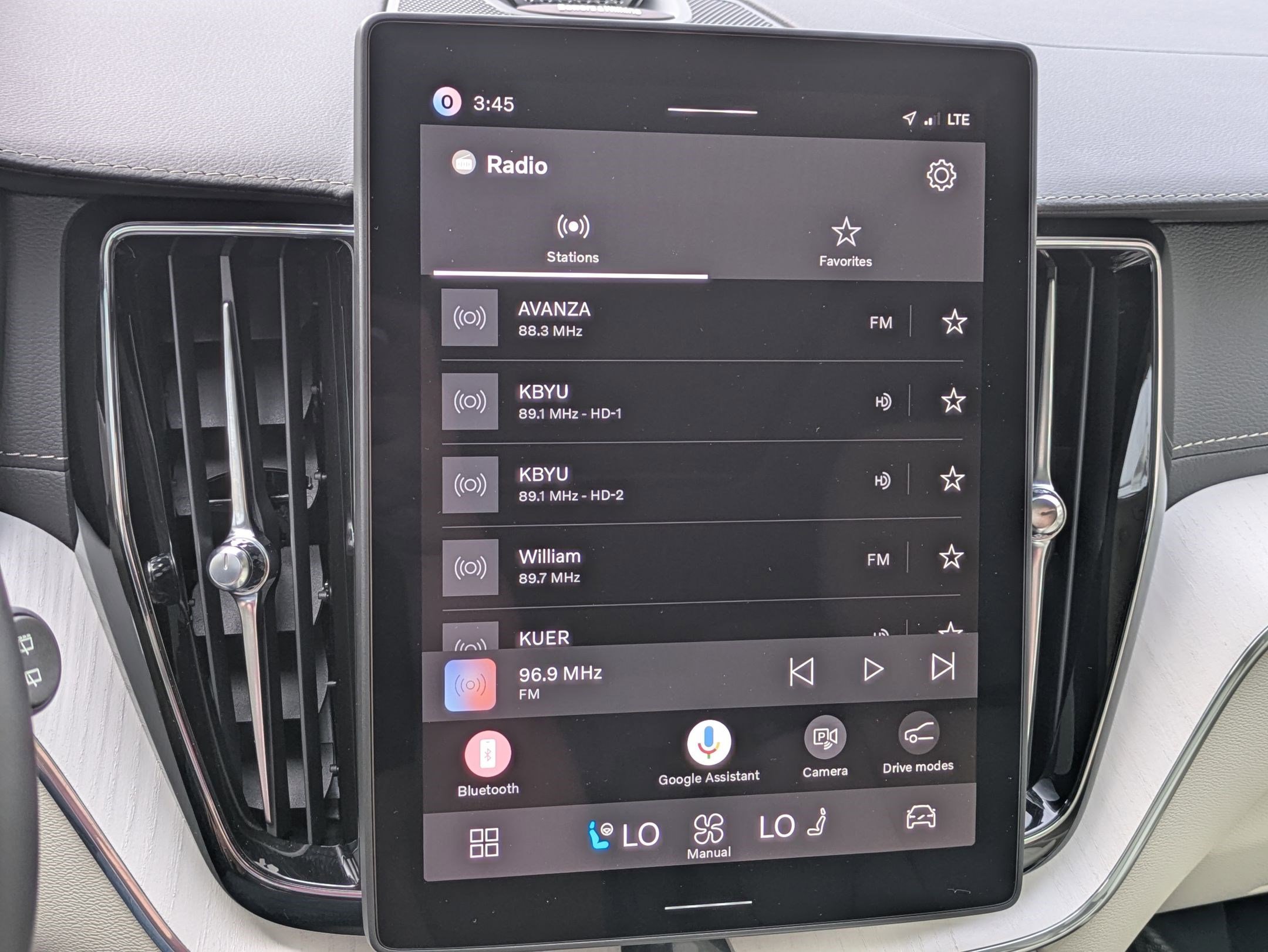 Used 2026 Volvo XC60 T8 Ultra image 21