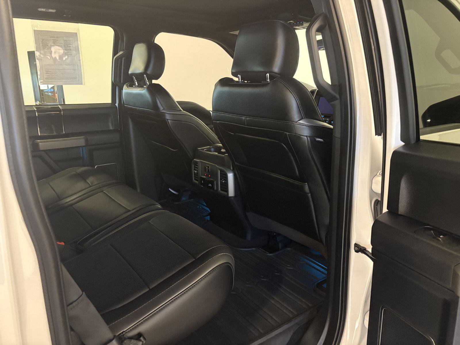 Used 2020 Ford F150 Raptor w/ Equipment Group 802A Luxury AWD/4WD image 49