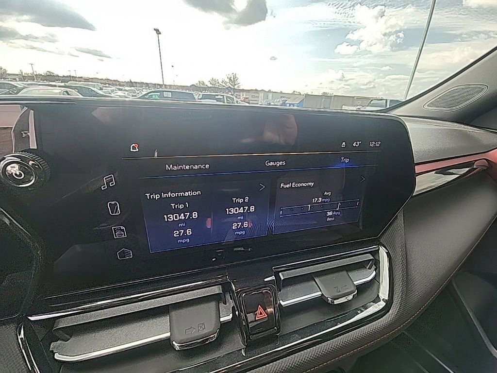 Used 2025 Chevrolet TrailBlazer RS w/ Convenience Package image 20