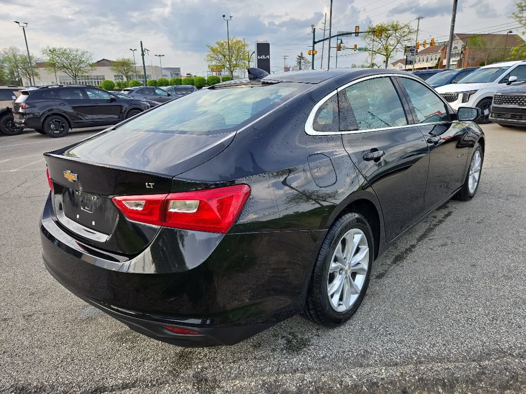 Used 2023 Chevrolet Malibu LT FWD image 3
