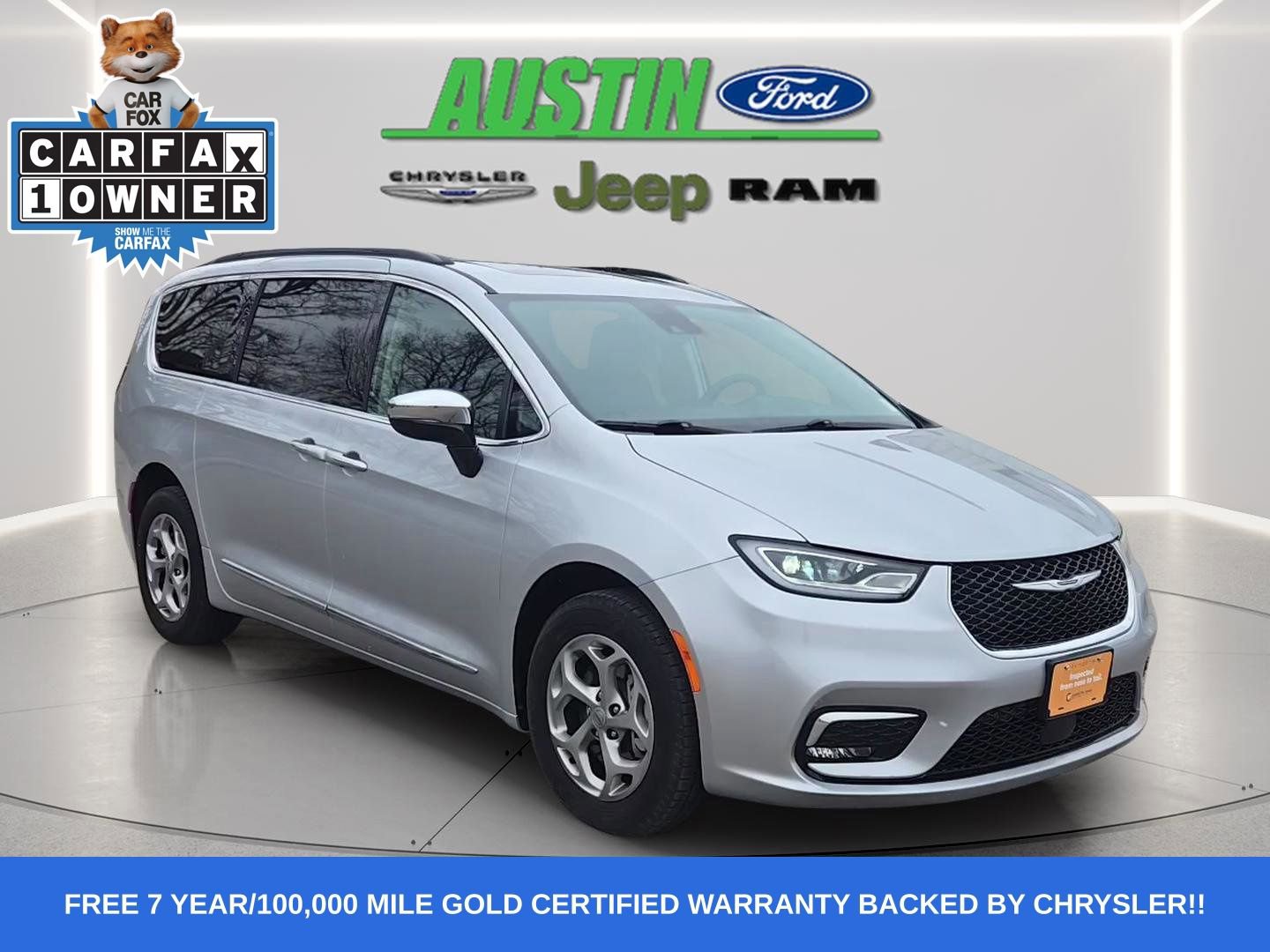 Used 2023 Chrysler Pacifica Limited w/ Trailer Tow Group image 6