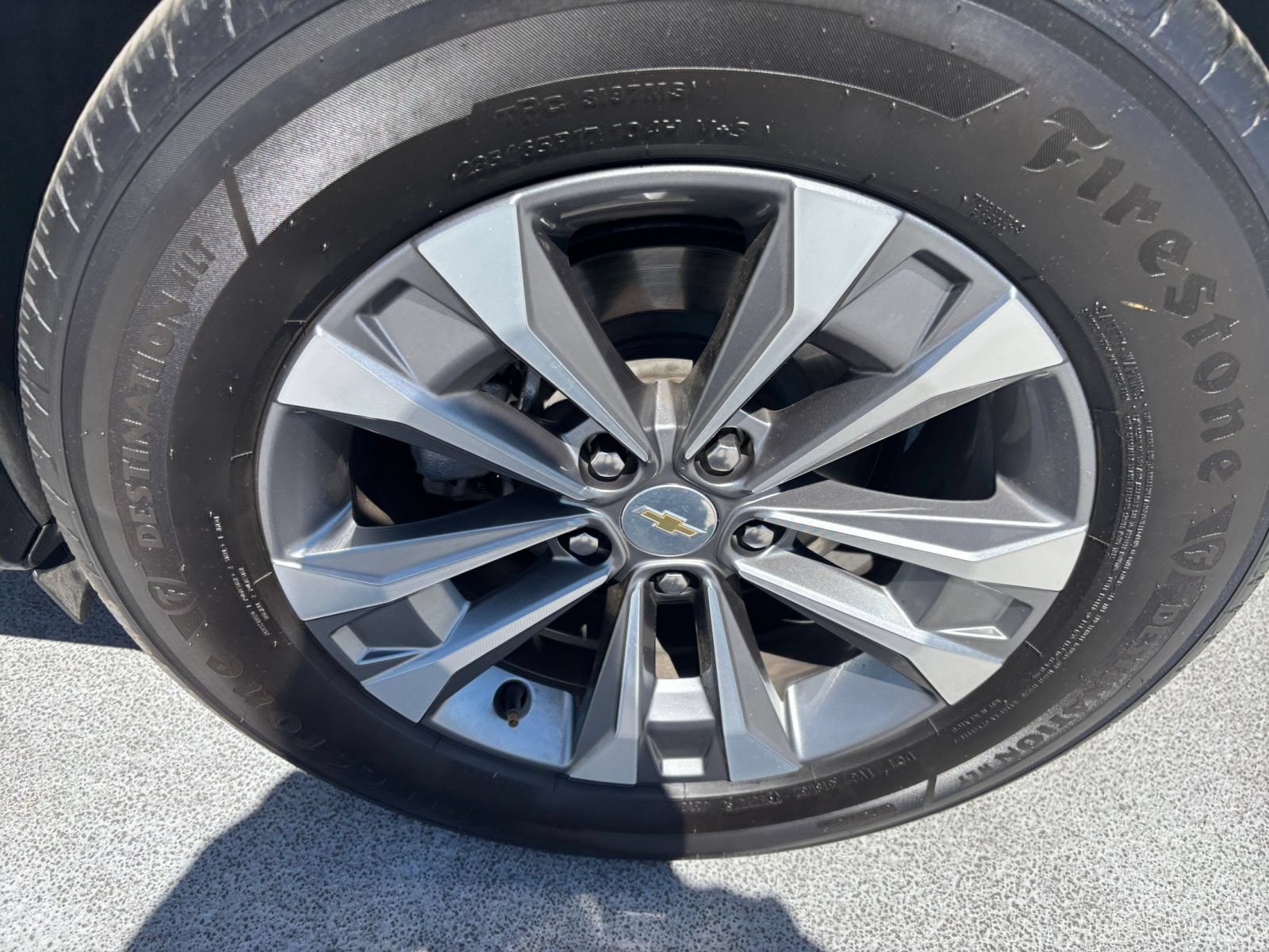 Used 2025 Chevrolet Equinox LT FWD image 30