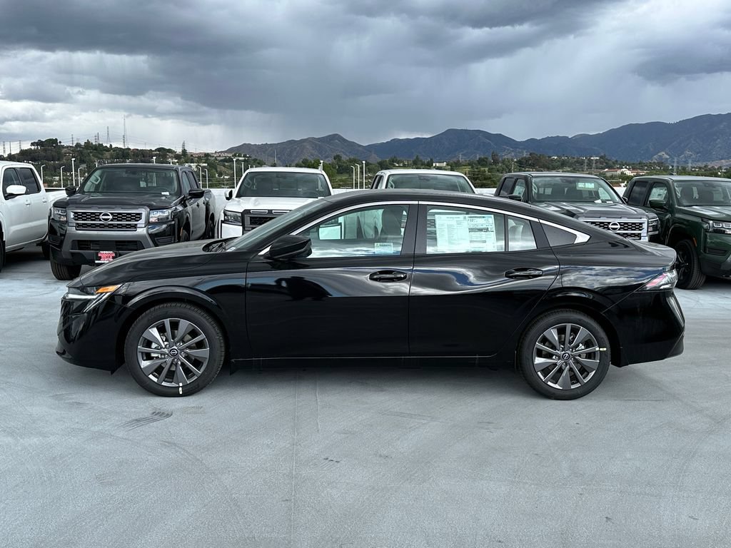 New 2026 Nissan Sentra SL w/ Floor Mat Package FWD image 3