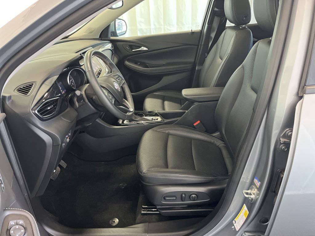 Used 2023 Buick Encore GX Essence w/ Experience Buick Package AWD/4WD image 4