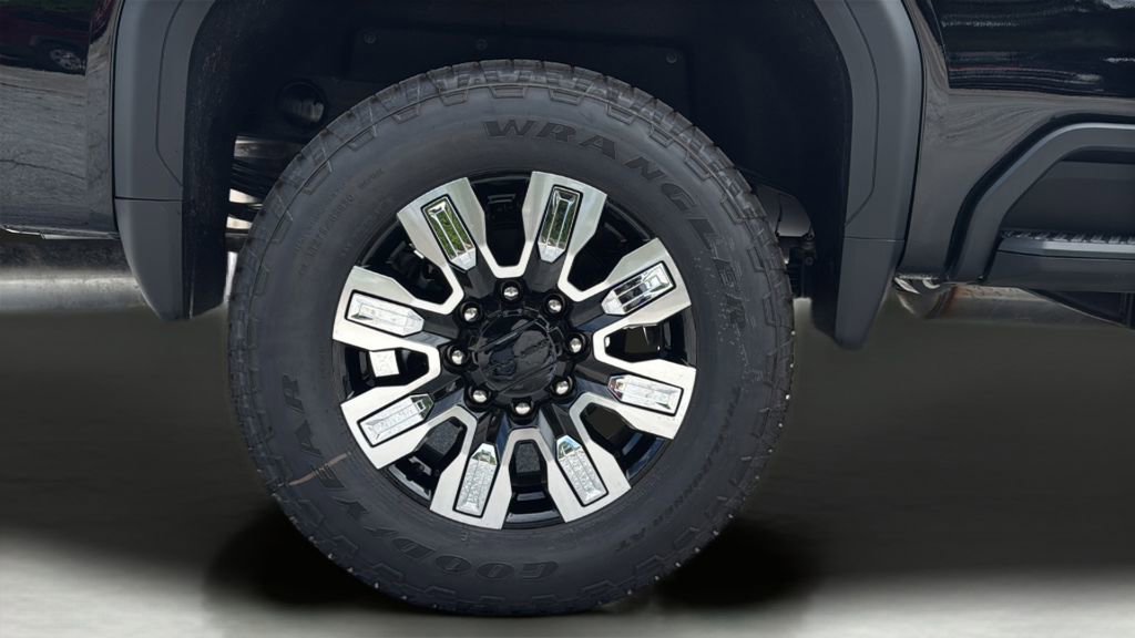 New 2025 GMC Sierra 2500 Denali w/ Denali Reserve Package image 27