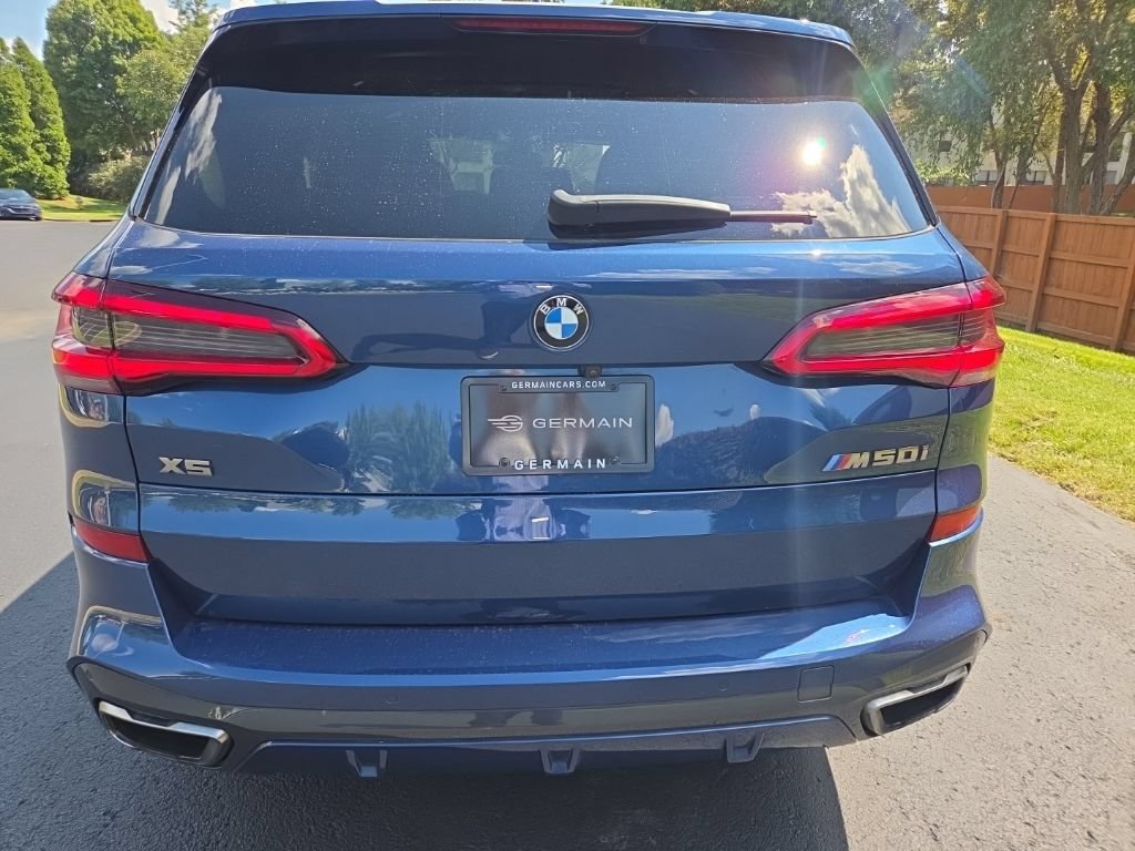 Used 2020 BMW X5 M50i w/ Executive Package AWD/4WD image 4