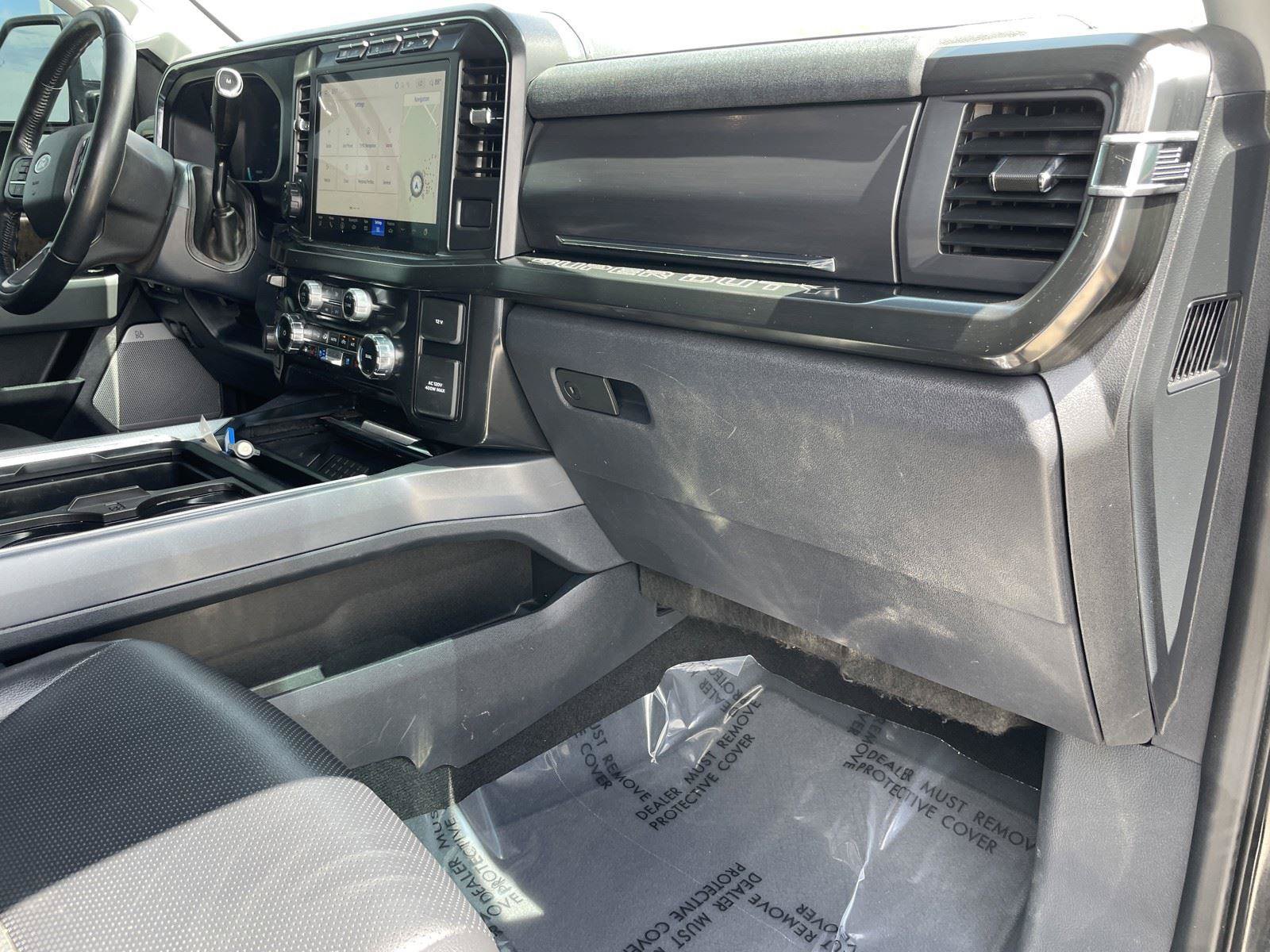 Used 2024 Ford F250 Lariat w/ Lariat Ultimate Package AWD/4WD image 32