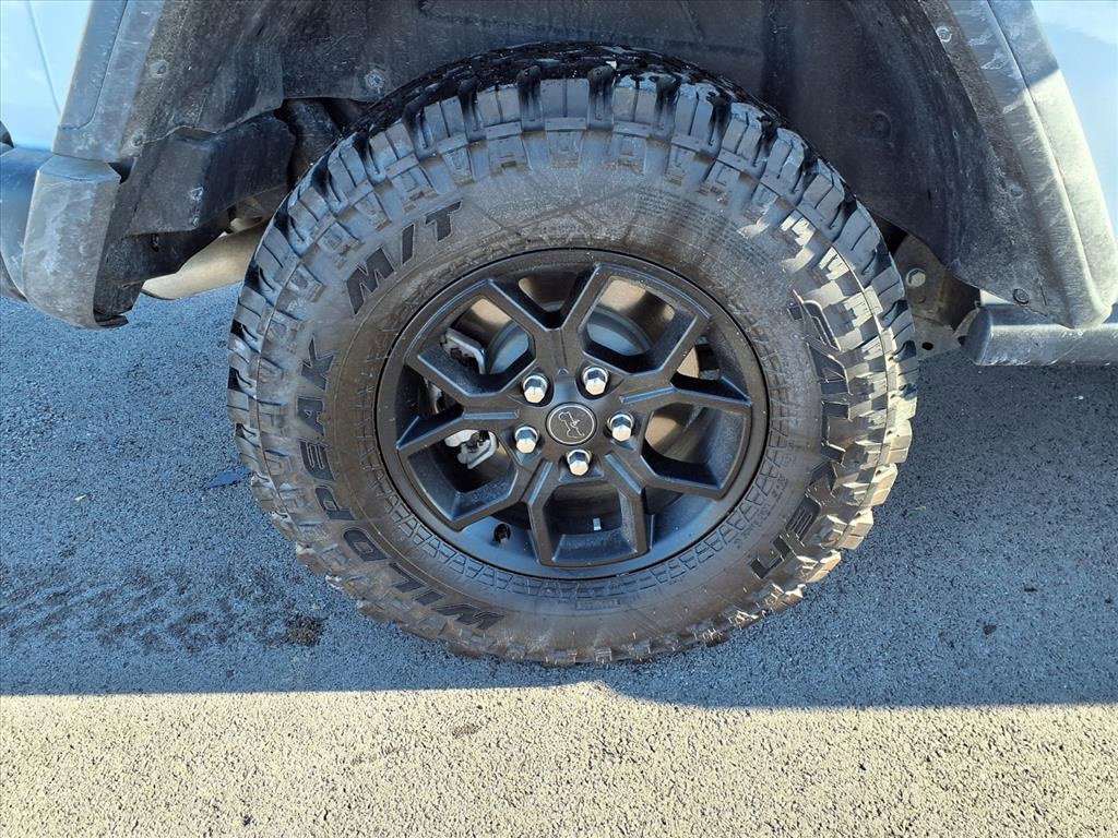 Used 2024 Jeep Wrangler Willys image 39