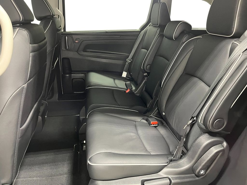 New 2026 Honda Odyssey Touring image 25