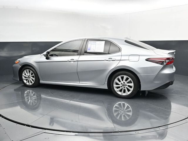 Used 2023 Toyota Camry LE w/ Convenience Package FWD image 6