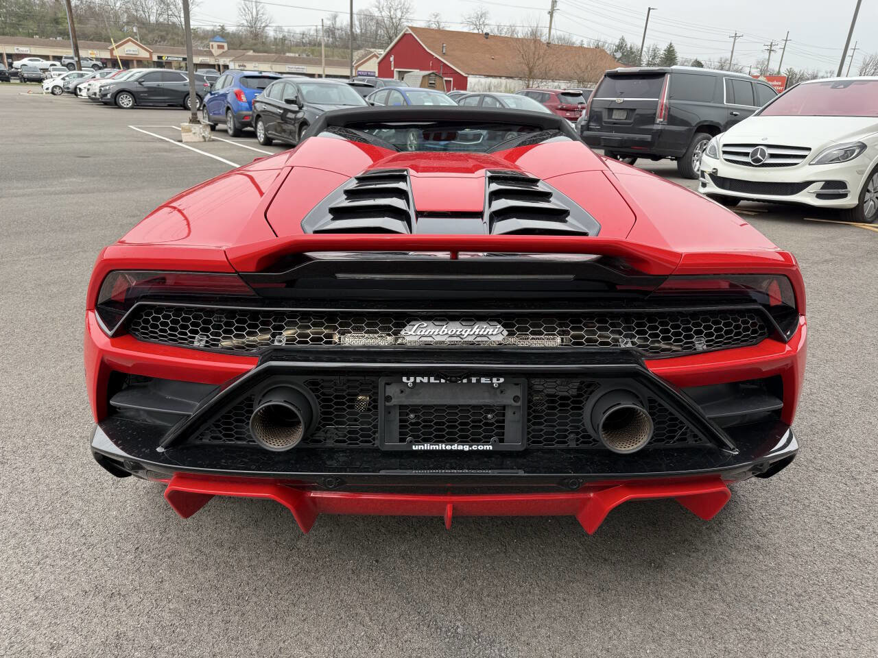 Used 2020 Lamborghini Huracan EVO image 8