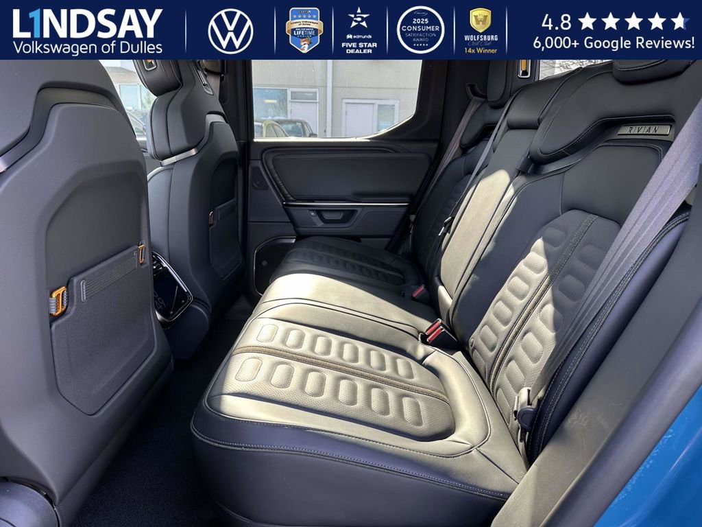 Used 2025 Rivian R1T Adventure image 11