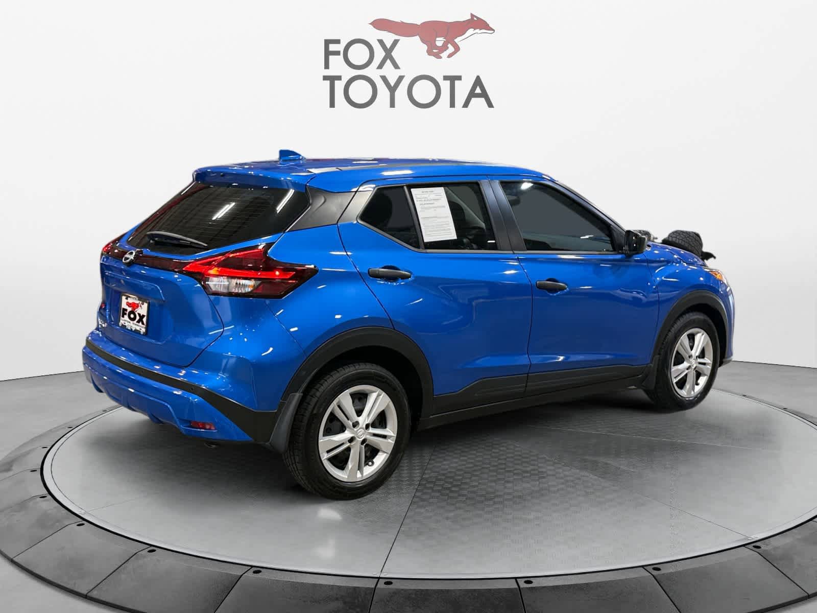 Used 2024 Nissan Kicks S FWD image 6