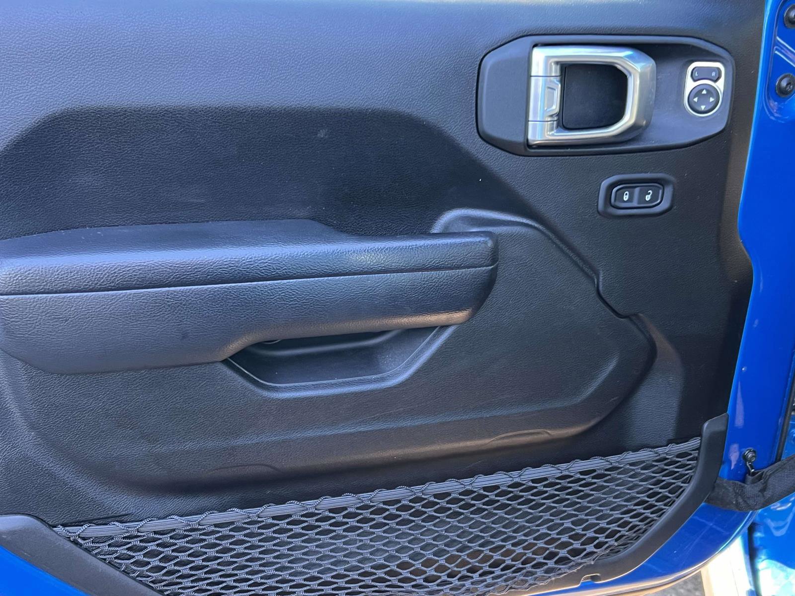 Used 2022 Jeep Gladiator Sport image 27