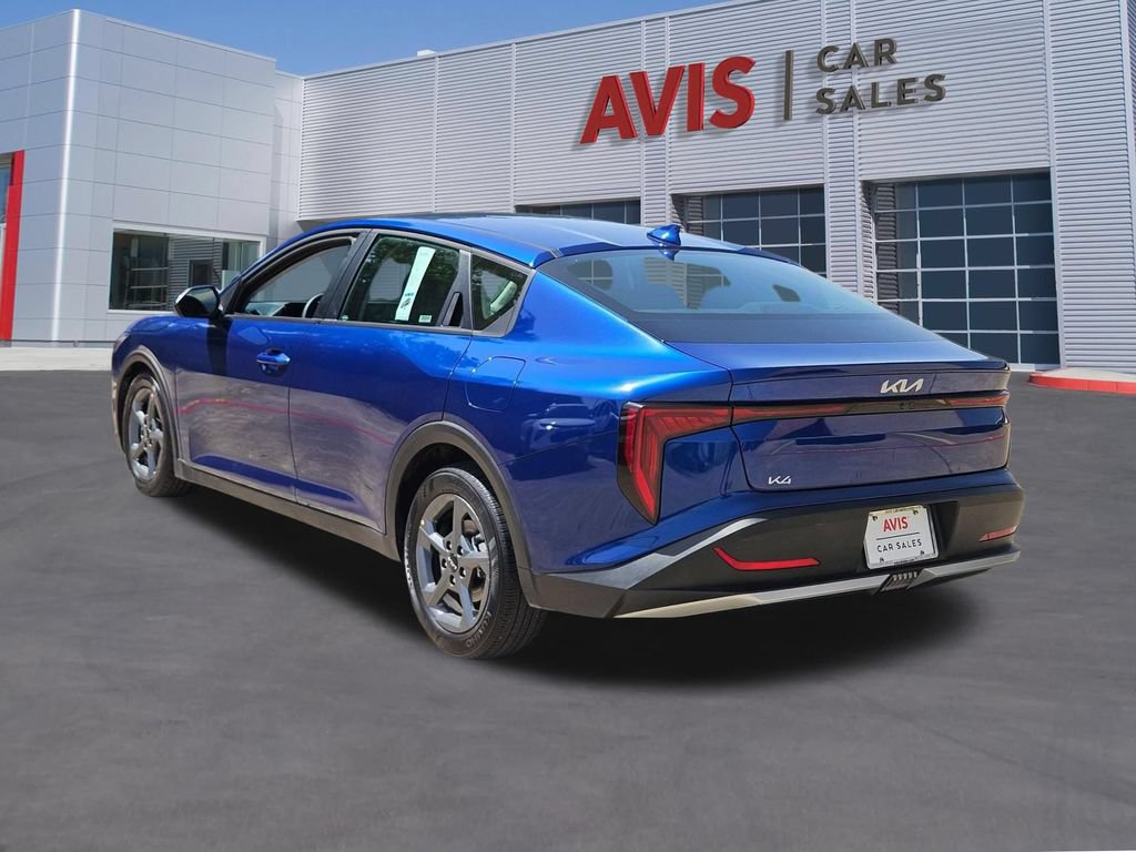 Used 2025 Kia K4 FWD image 3