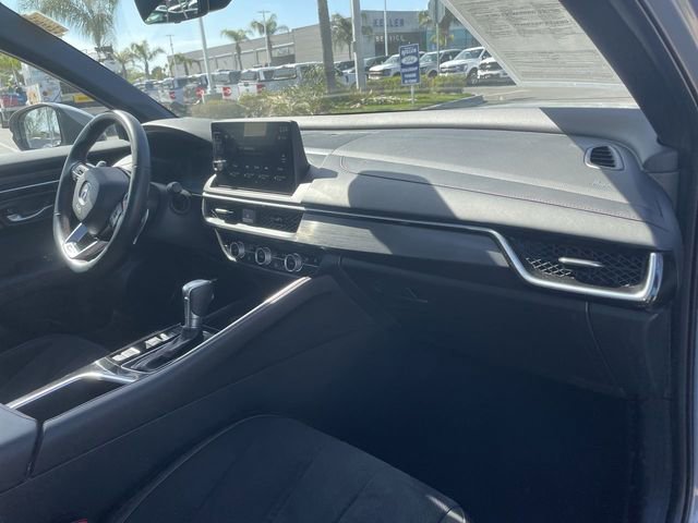 Used 2025 Acura ADX A-Spec image 29