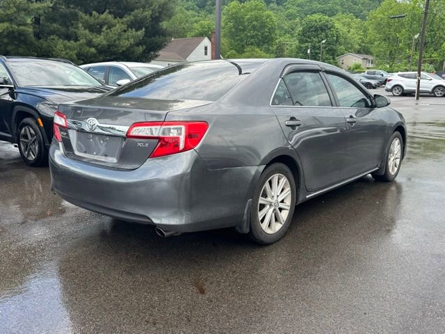 Used 2013 Toyota Camry XLE w/ Leather Pkg FWD image 14