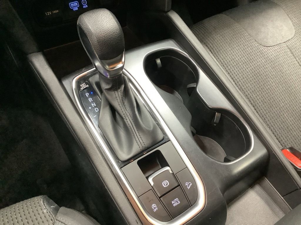 Used 2019 Hyundai Santa Fe SE image 18