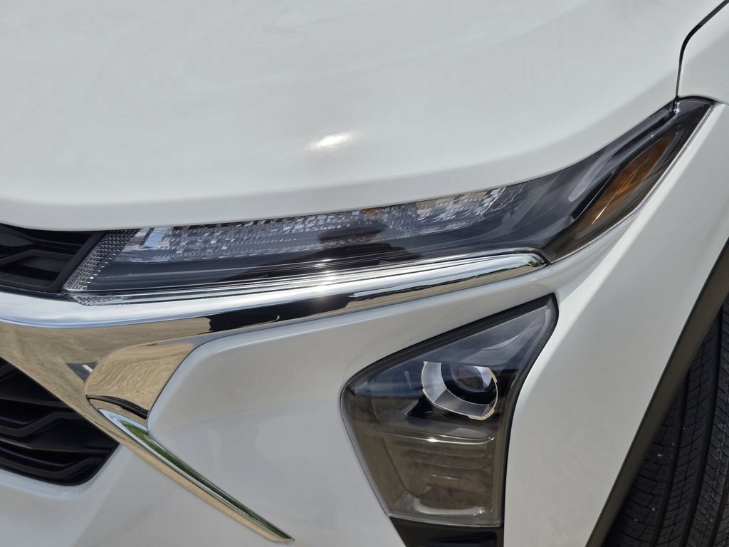 New 2026 Chevrolet Trax LS FWD image 11