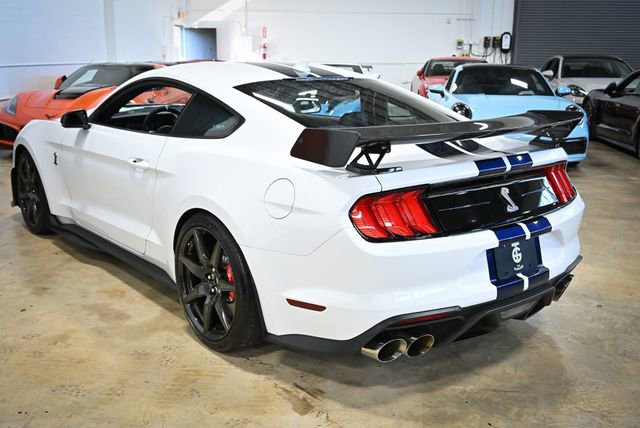 Used 2020 Ford Mustang Shelby GT500 w/ Carbon Fiber Track Pack image 18