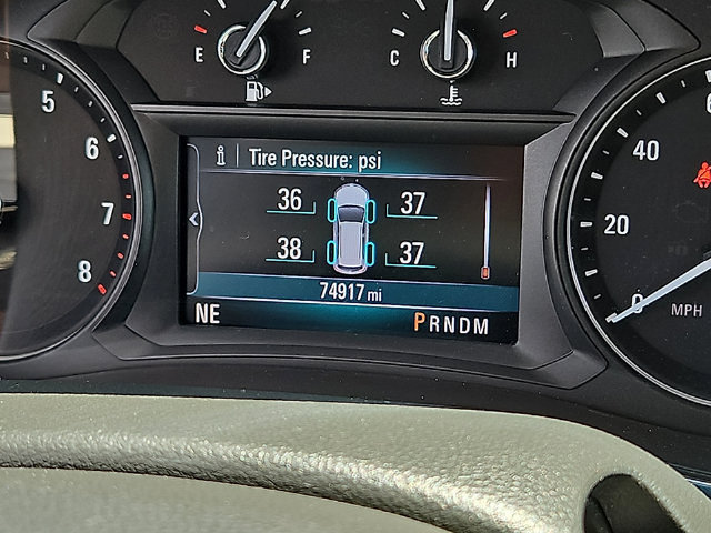 Used 2019 Buick Encore Preferred AWD/4WD image 23