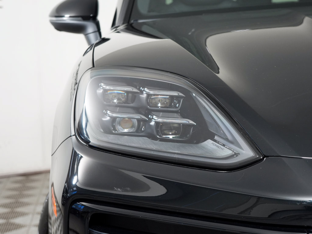 New 2026 Porsche Cayenne AWD/4WD image 11