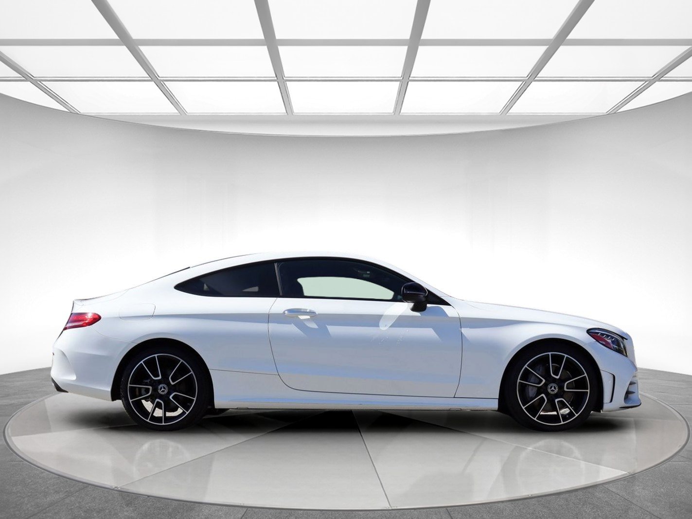 Used 2019 Mercedes-Benz C 300 Coupe w/ AMG Line image 4