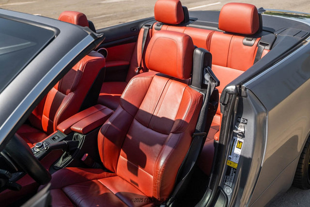 Used 2013 BMW M3 Convertible image 47