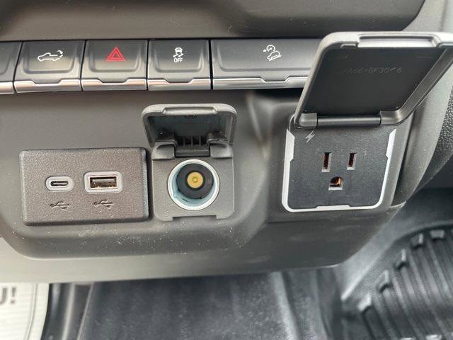 New 2025 GMC Sierra 2500 Pro image 23