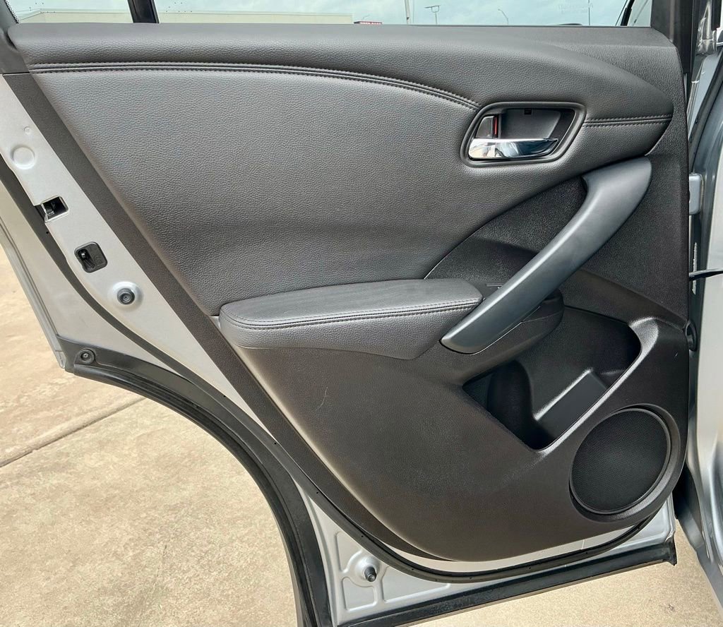 Used 2017 Acura RDX AWD image 32