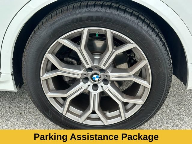 Used 2025 BMW X7 xDrive40i AWD/4WD image 7