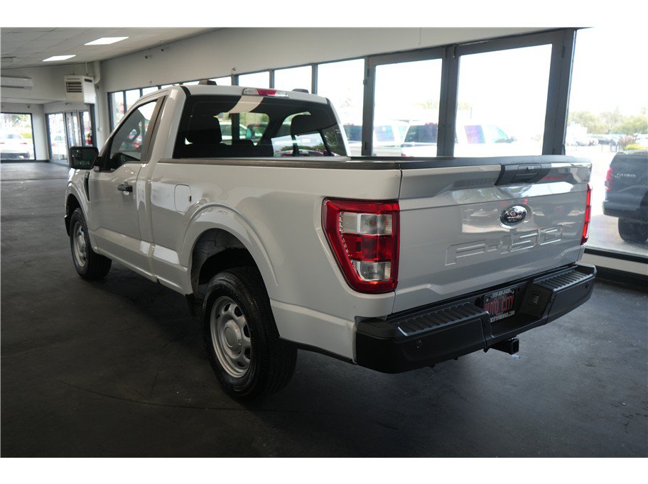 Used 2023 Ford F150 XL RWD image 5
