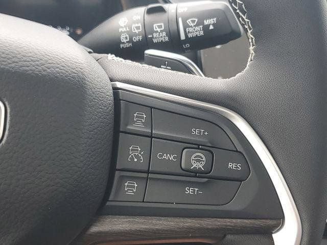 New 2026 Jeep Grand Cherokee L Limited w/ Luxury Tech Group II AWD/4WD image 24