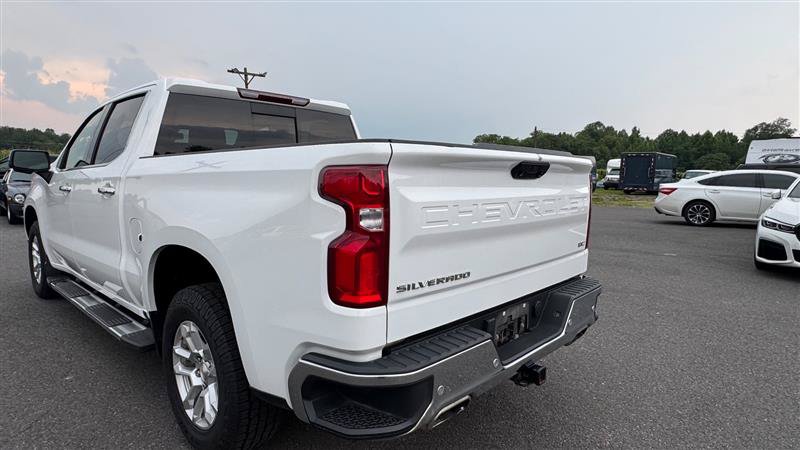 Used 2023 Chevrolet Silverado 1500 LTZ w/ LTZ Convenience Package II AWD/4WD image 17
