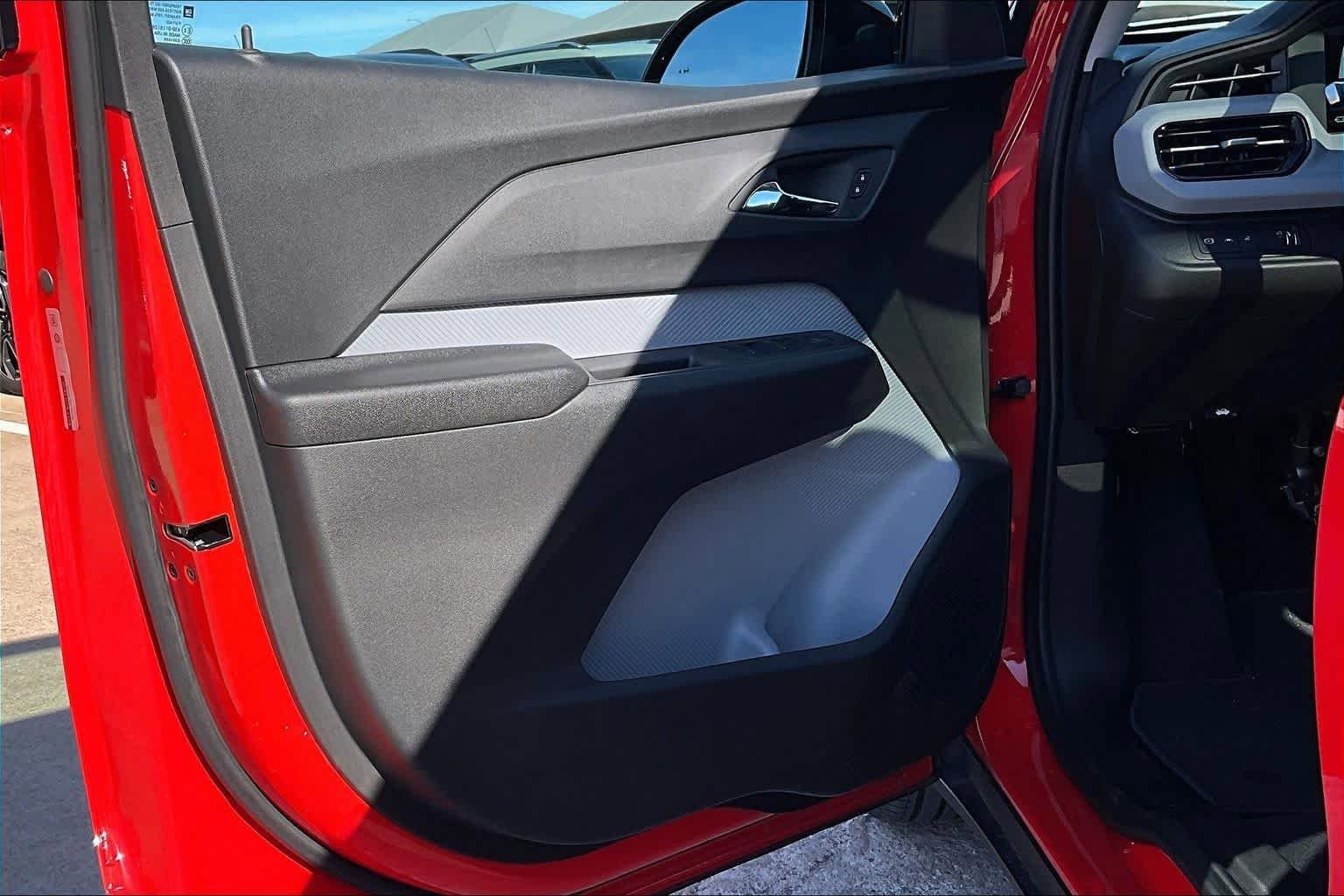 New 2027 Chevrolet Bolt RS w/ Technology Package image 11