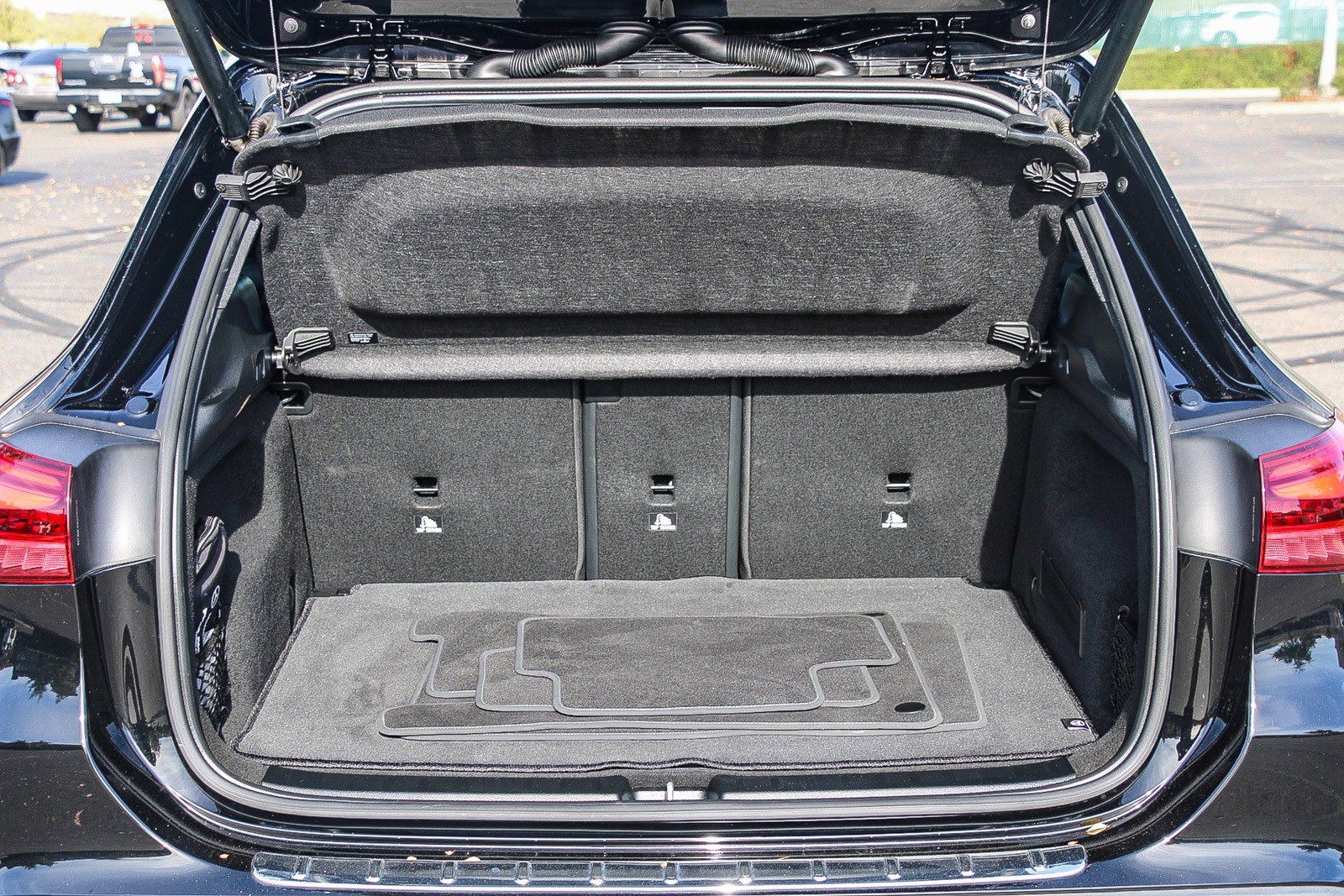 Certified 2025 Mercedes-Benz GLA 250 GLA 250 image 24