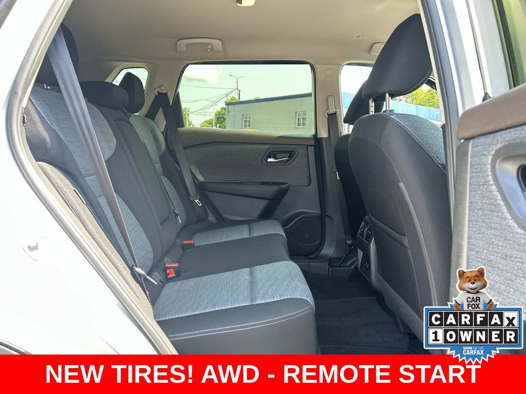 Certified 2023 Nissan Rogue SV AWD/4WD image 16