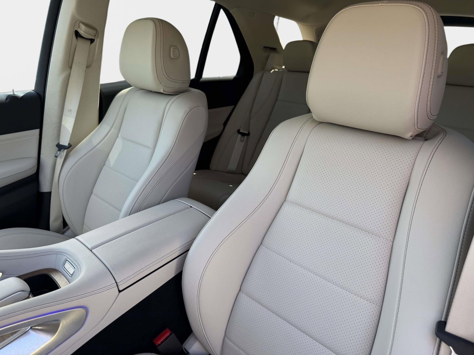 Used 2025 Mercedes-Benz GLE 450e 4MATIC image 43