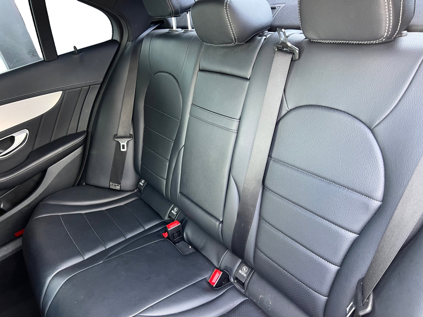 Used 2015 Mercedes-Benz C 300 4MATIC Sedan image 13