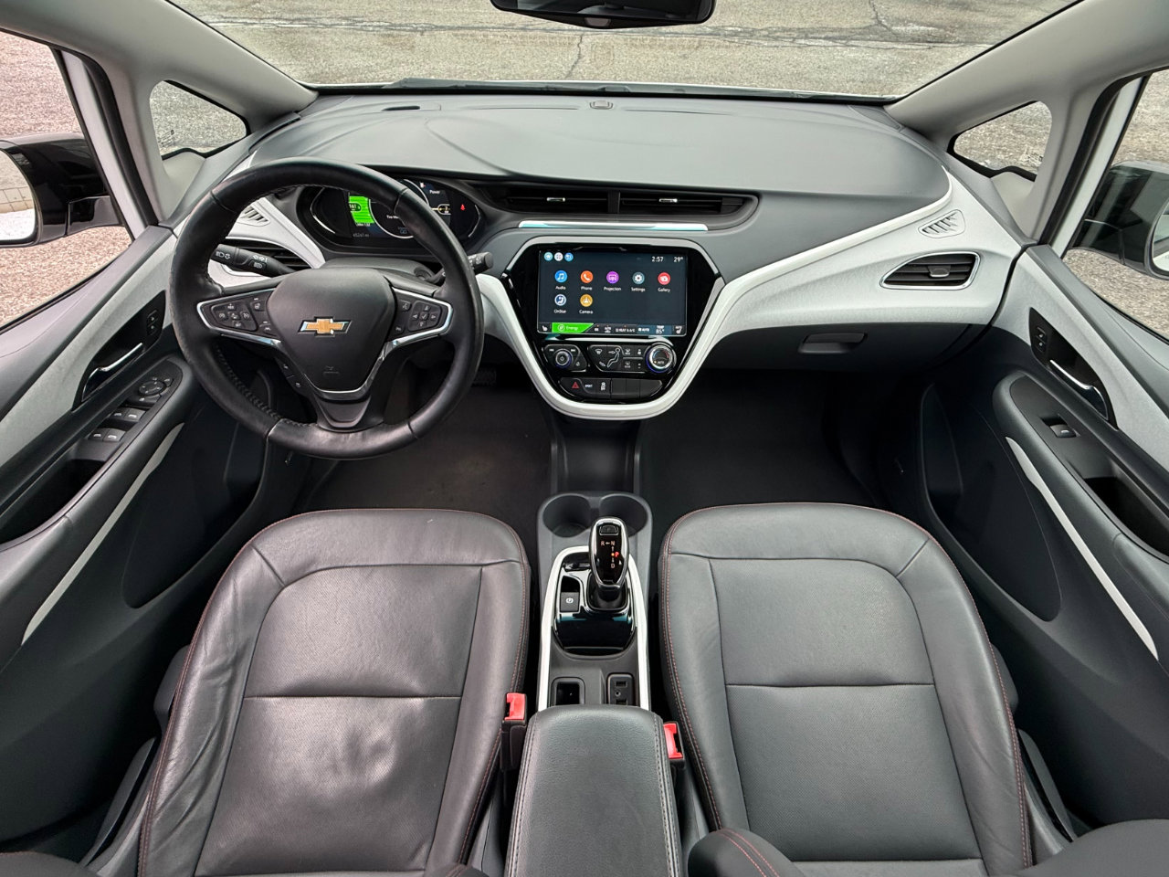 Used 2017 Chevrolet Bolt Premier w/ Driver Confidence II Package image 9