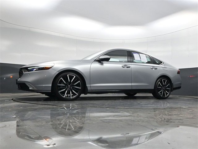 Used 2024 Honda Accord Touring image 30
