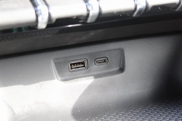 New 2025 GMC Terrain Elevation image 27