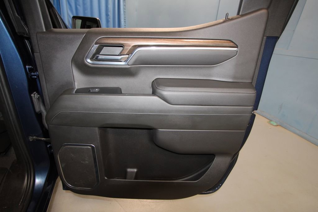 Used 2022 Chevrolet Silverado 1500 LT image 25