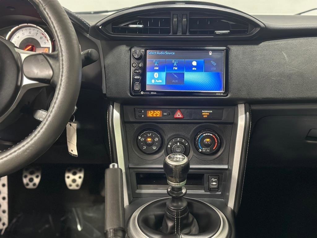 Used 2017 Toyota 86 image 15
