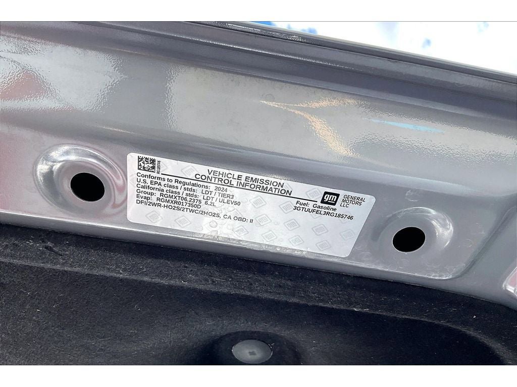 Used 2024 GMC Sierra 1500 AT4X image 36