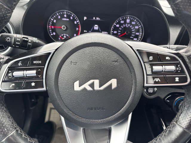 Used 2023 Kia Forte GT-Line w/ GT-Line Premium Package image 8