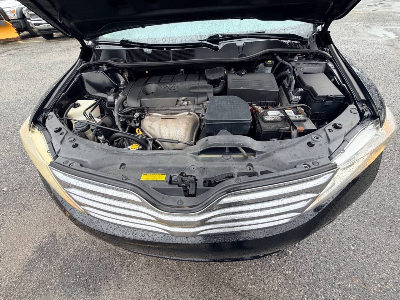 Used 2010 Toyota Venza AWD image 12