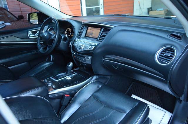 Used 2016 INFINITI QX60 Luxe w/ Premium Package AWD/4WD image 17